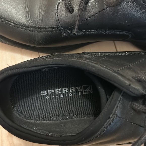 Sperry Top-Sider black dress shoes size 1 M - Picture 4 of 6